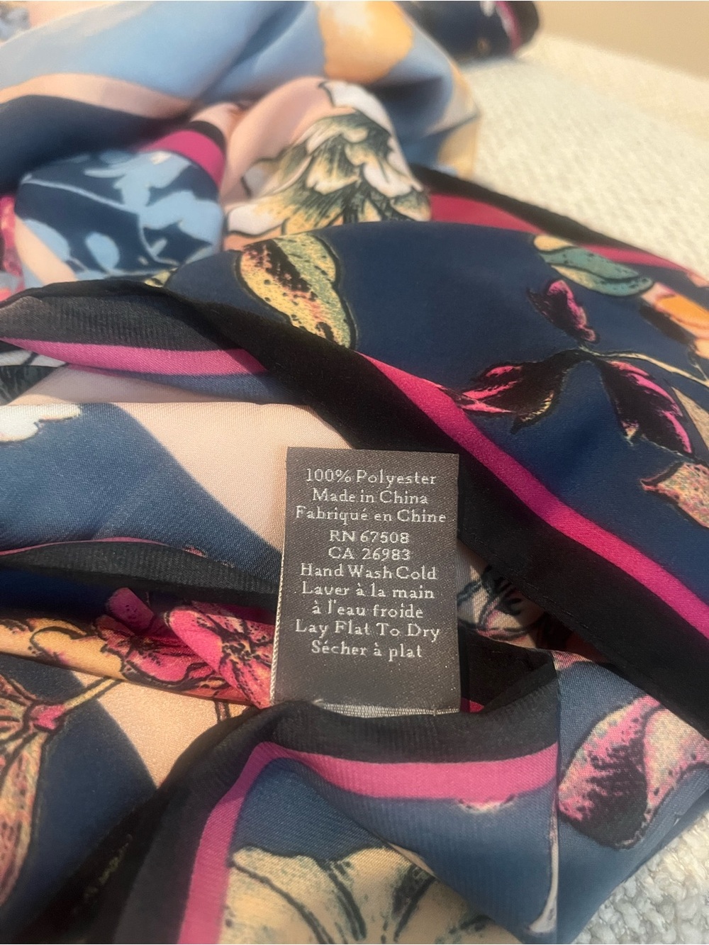 Vince Camuto Scarf - Picture 6 of 9